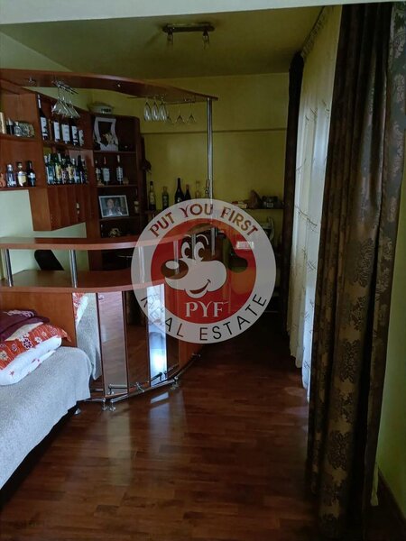 Dristor | Apartament 3 camere | 87mp | Decomandat | B10383